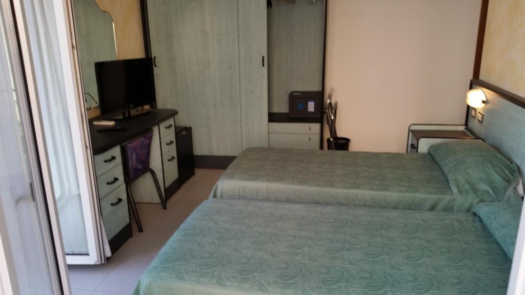 Hotel San Nazario Varazze Room photo